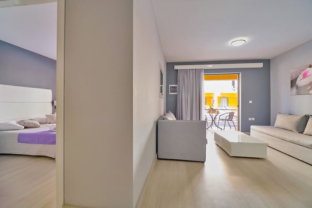 Sunrise Village Hotel, Chania, photo 3