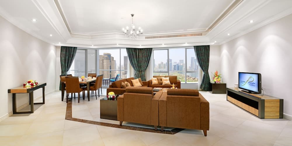Al Majaz Premiere Hotel Apartment, Sharjah, photo 3