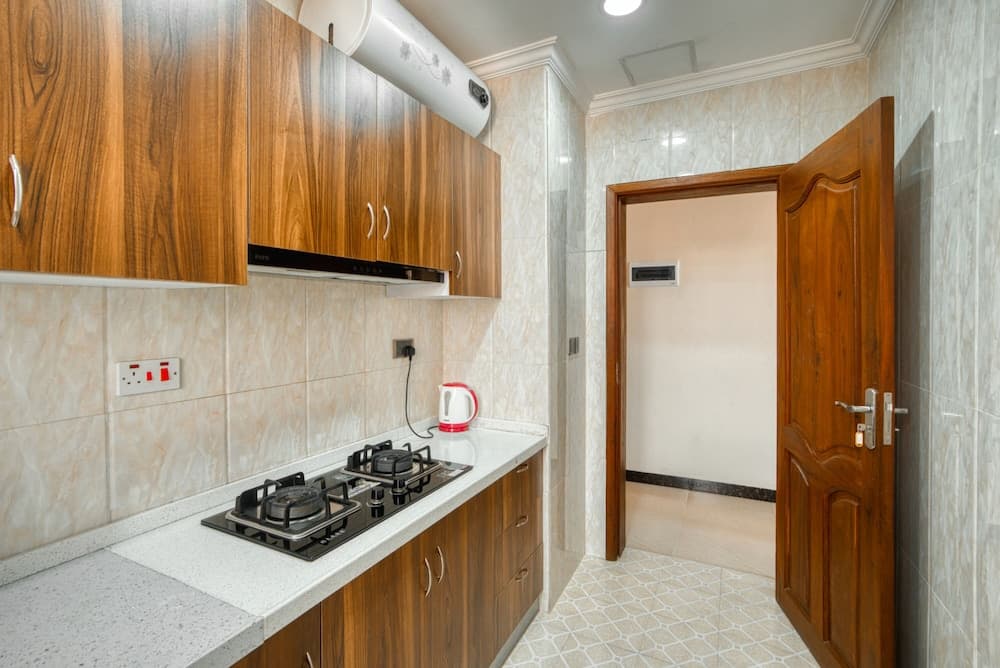 Kibo Palace Apartments, Arusha, photo 6