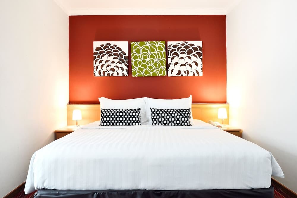 Service Residence at Stevens, photo 1
