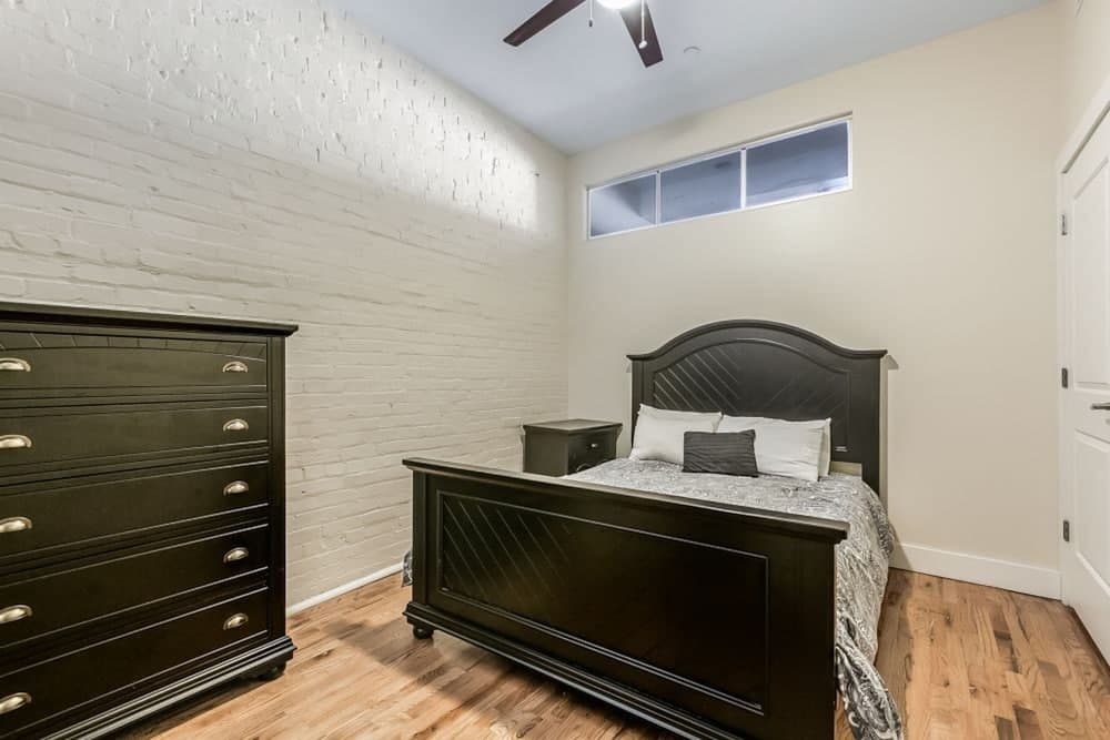 Merchant Lofts Comfy Condos – Walk Everywhere, photo 4
