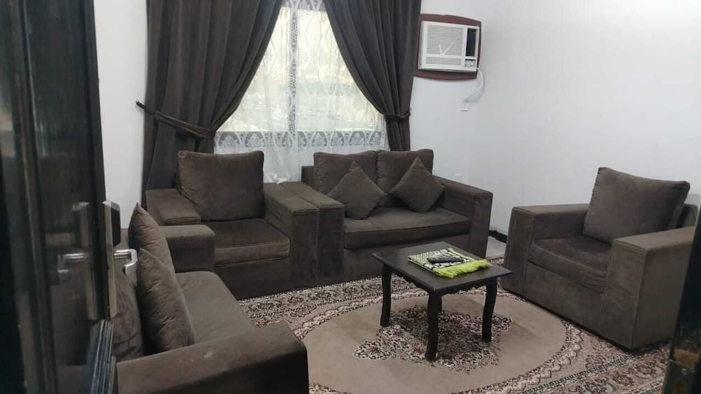 Al Eairy Furnished Apartments Al Madinah 9, Madinah, photo 2
