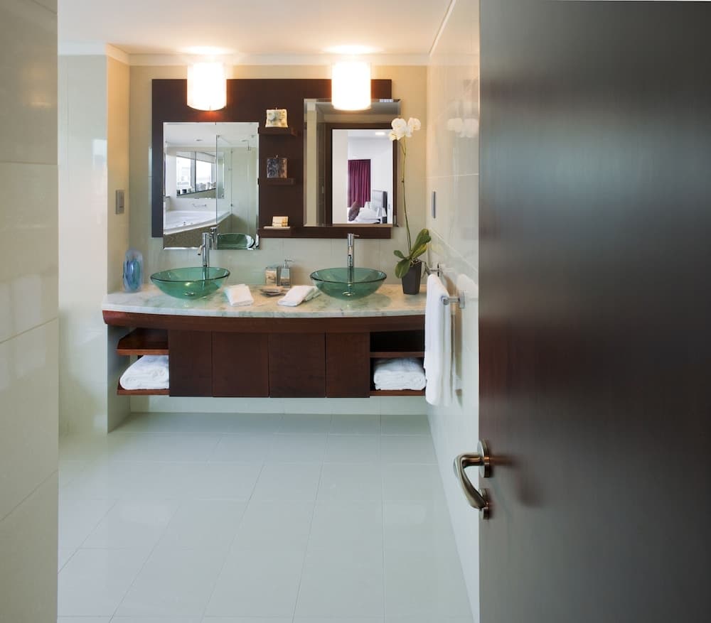 Jumeirah Living - World Trade Centre, Dubai, photo 2