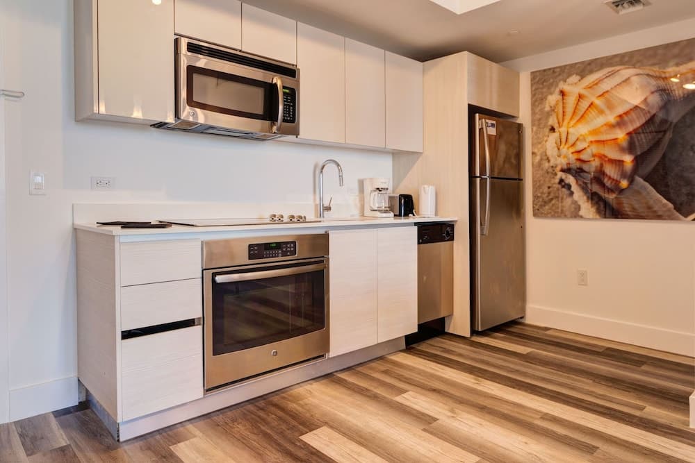 Beachwalk Private Apartments, Hallandale Beach, photo 4