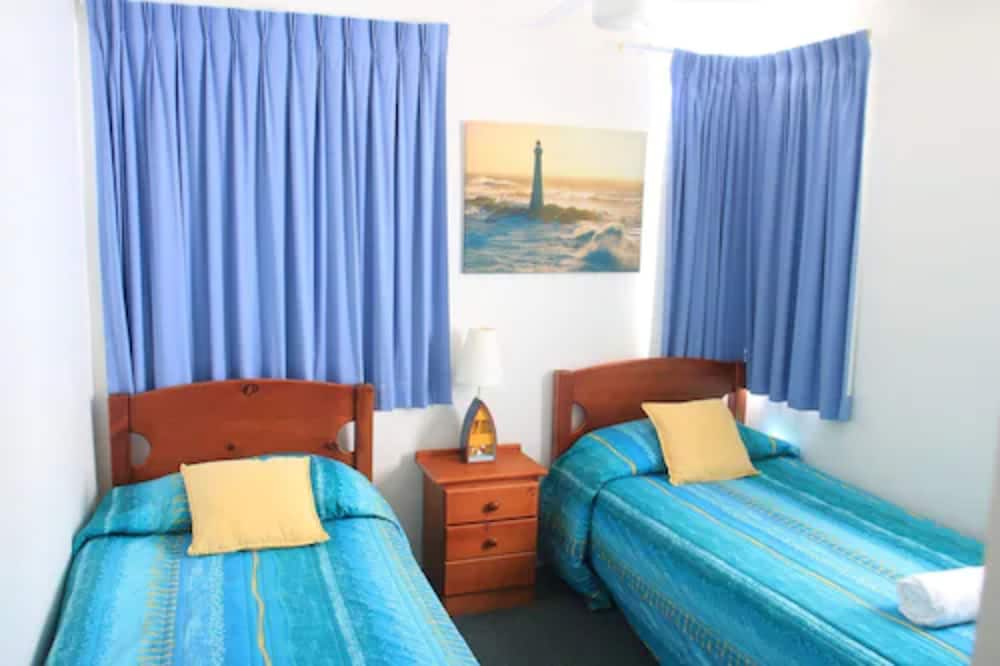Centrepoint Holiday Apartments, Caloundra, photo 3