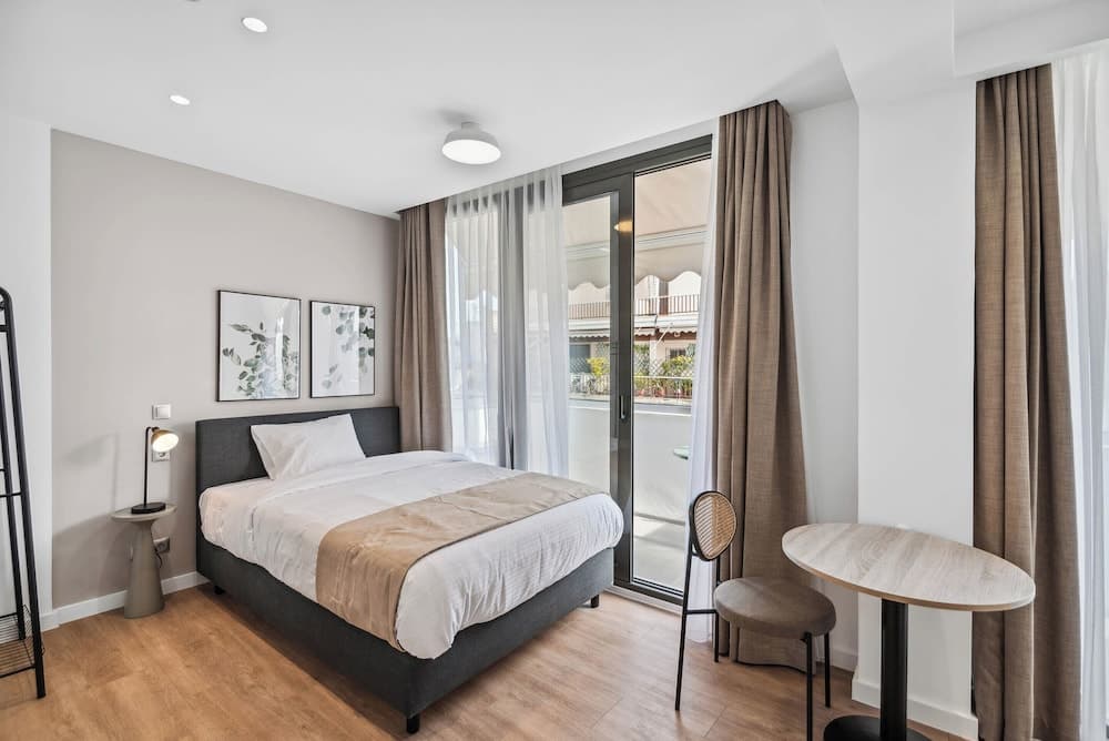 Limehome Piraeus Olive, Piraeus, photo 2
