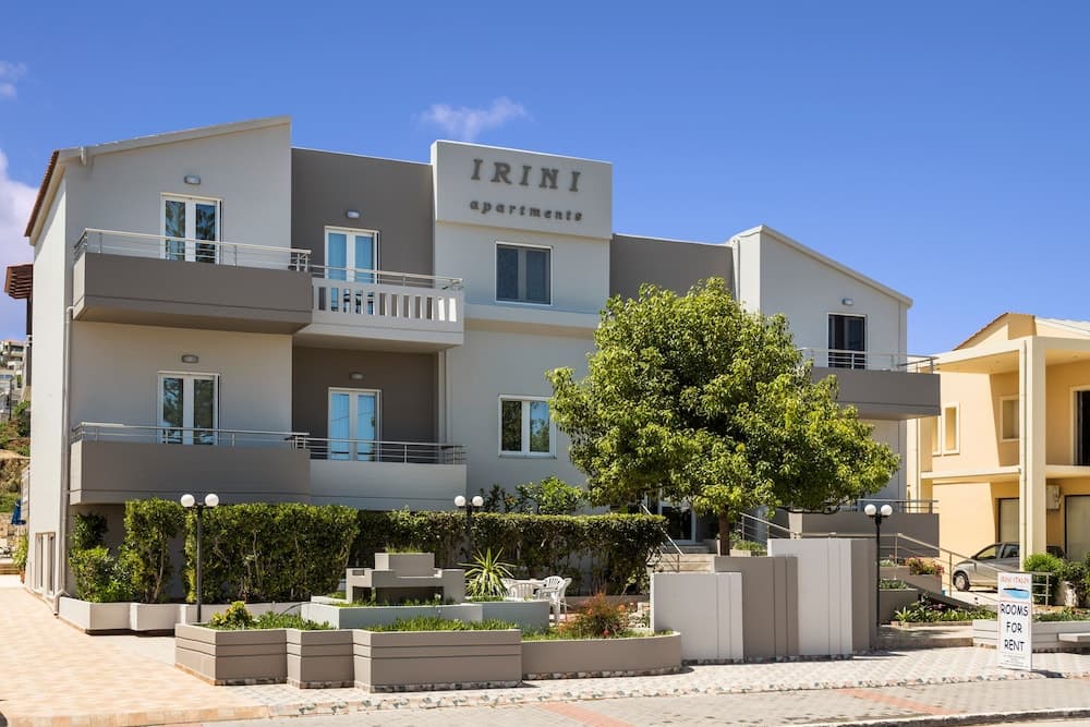 Irini Stalos Apartments, Chania