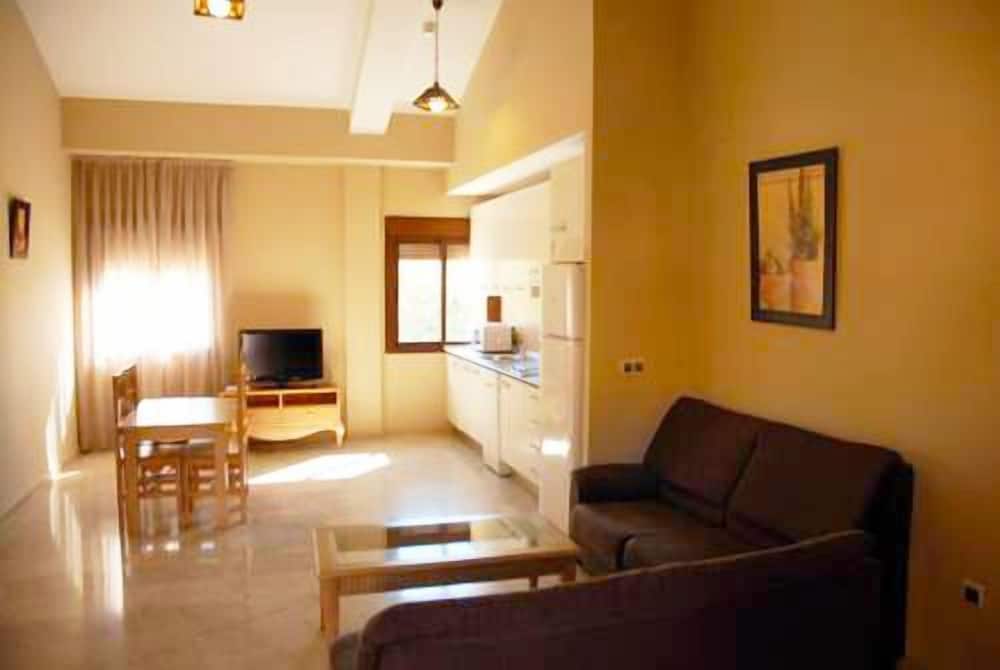 Apartamentos La Castilleja, Córdoba, photo 2