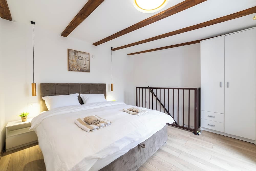 Old Town Toplik Design apartment, Sarajevo, photo 4