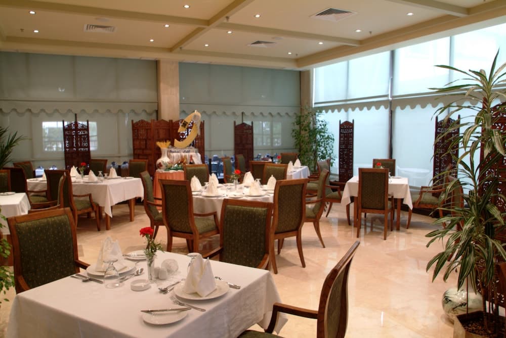 Imperial Hotel, Kuwait City, photo 4