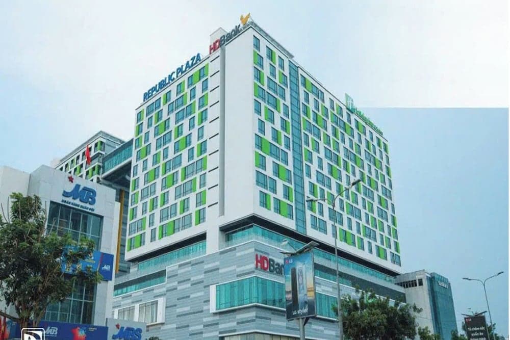 Vivian Boutique Republic Saigon Airport, Tan Son Nhat