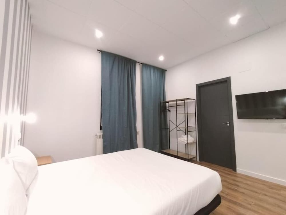 Apartamentos Margarita by gaiarooms, Salamanca, photo 6