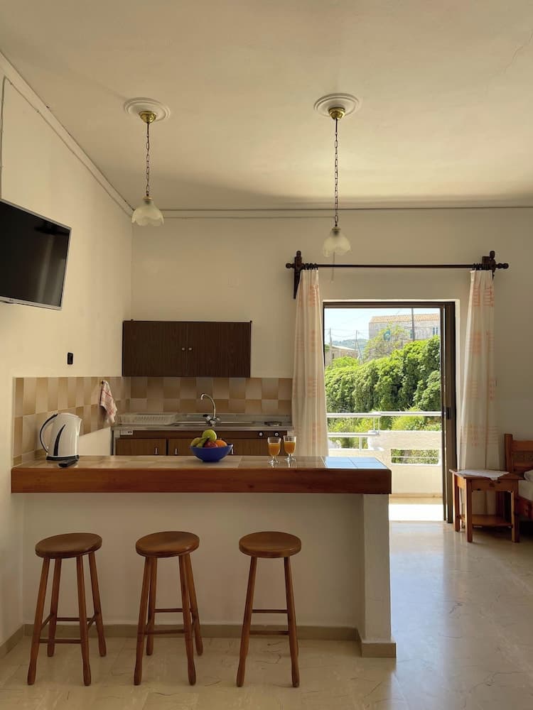 Aeolos Apartments, Platanias, photo 5