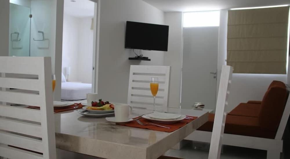Cantabria House Suites, Aguascalientes, photo 2