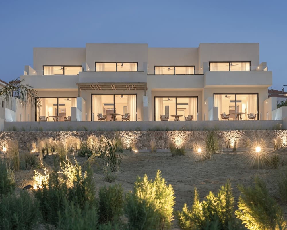 Seven Rocks Suites, Kassandra