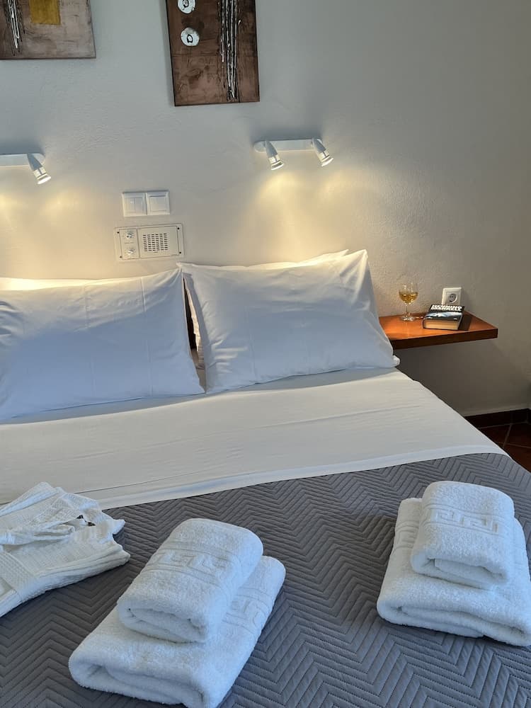 Iolkos Hotel Apartments, Chania, photo 2