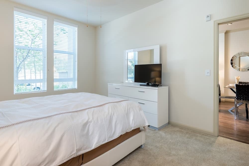 Global Luxury Suites Baypointe Station, San Jose, photo 2