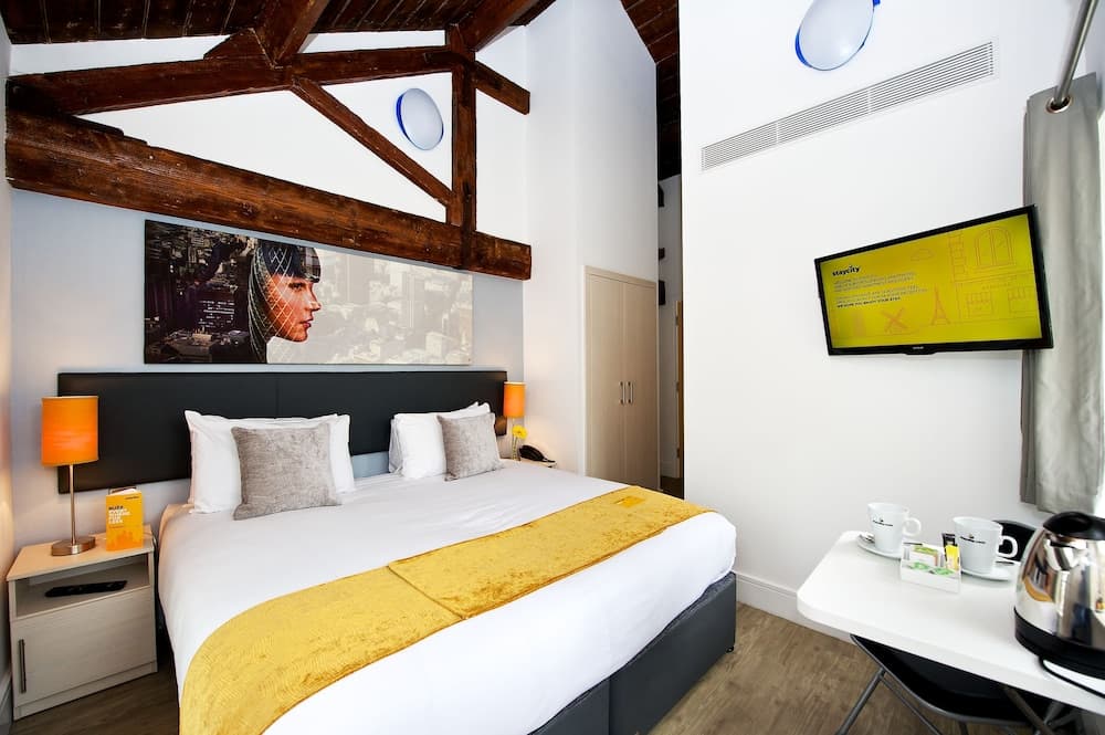 Staycity Aparthotels, London, Deptford Bridge, London, photo 4