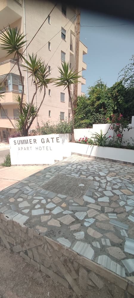 Summer Gate Aparthotel, Sarandë
