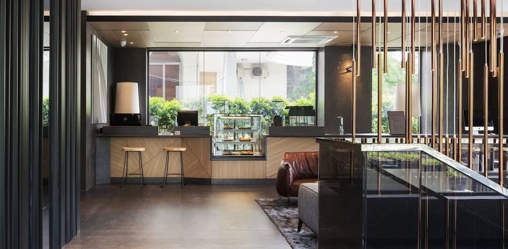 One Residence Hotel & Apartment, Phnom Penh, photo 2