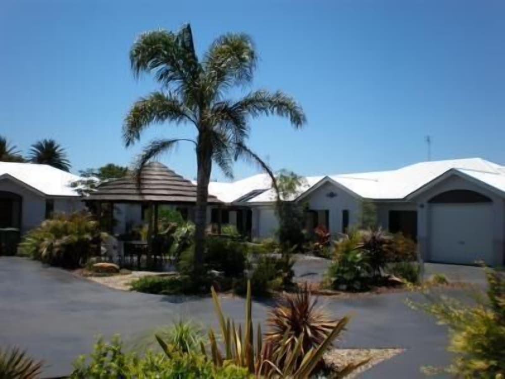 Annand Mews Serviced Apartments, Harristown, photo 4