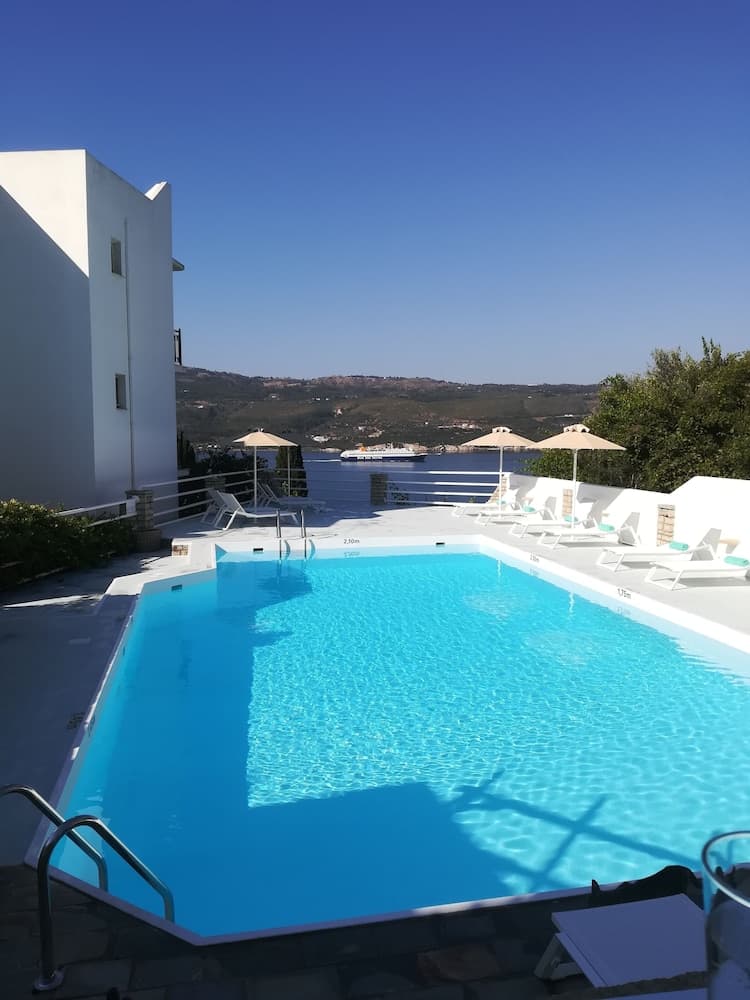Scorpios Hotel & Suites, Samos
