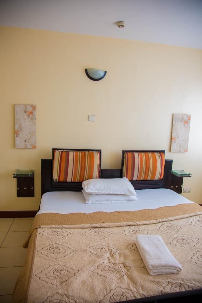 Shumuk Hotel and Apartments, Kampala, photo 5