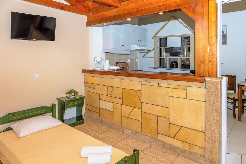 Ionian Balcony Hotel Apartments, Kefalonia, photo 3