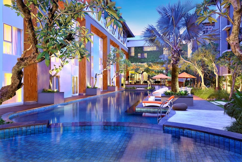 HARRIS Hotel & Residence Sunset Road Bali, Kuta