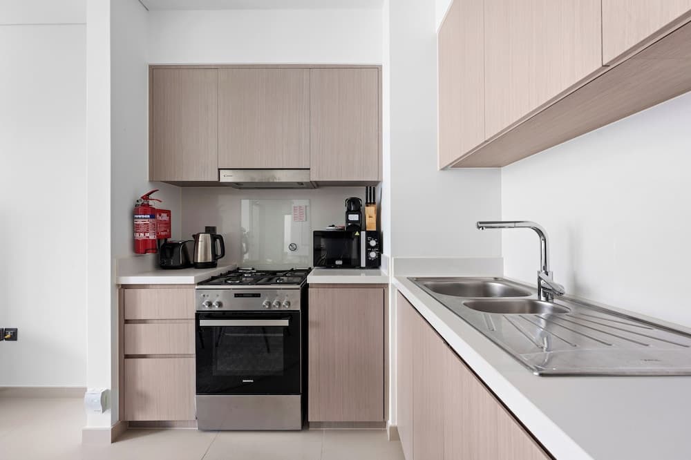 Act One Act Two Apartments, Dubai, photo 6