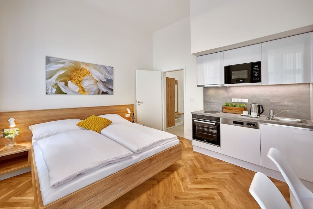 DownTown Suites Rubesova, Prague, photo 6