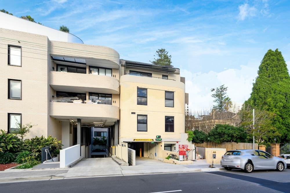 THE PARK OASIS BURWOOD, Burwood