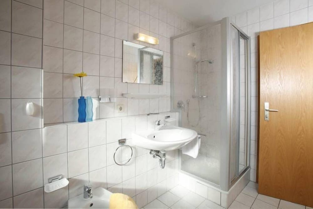 Parkblick Aparthotel und Ferienwohnungen, Bad Duerrheim, photo 2