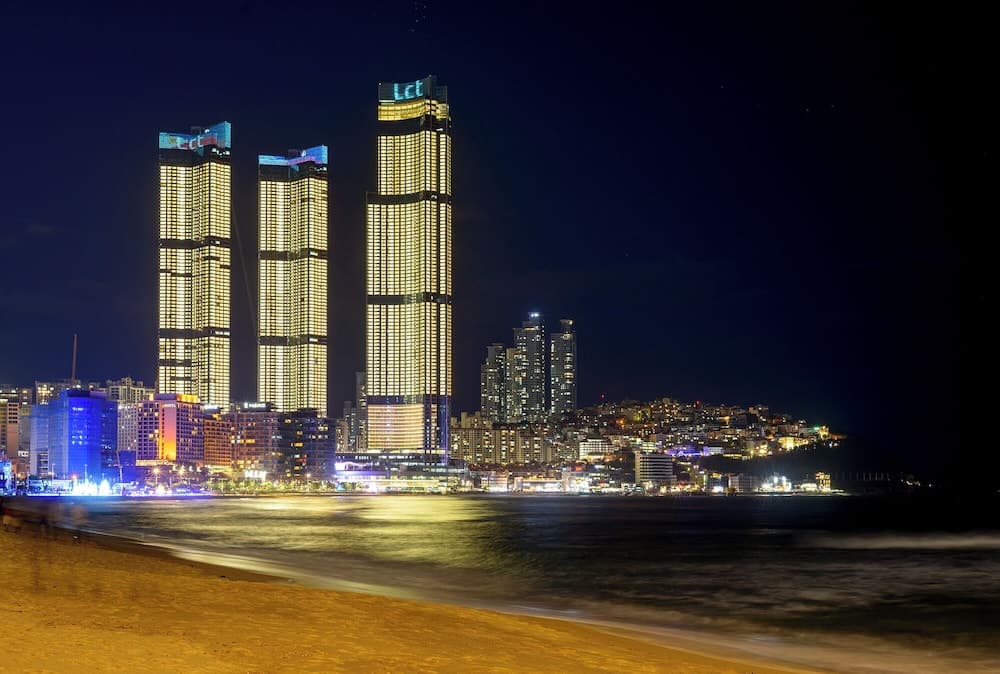 LCT residence THE VINE Haeundae, Busan