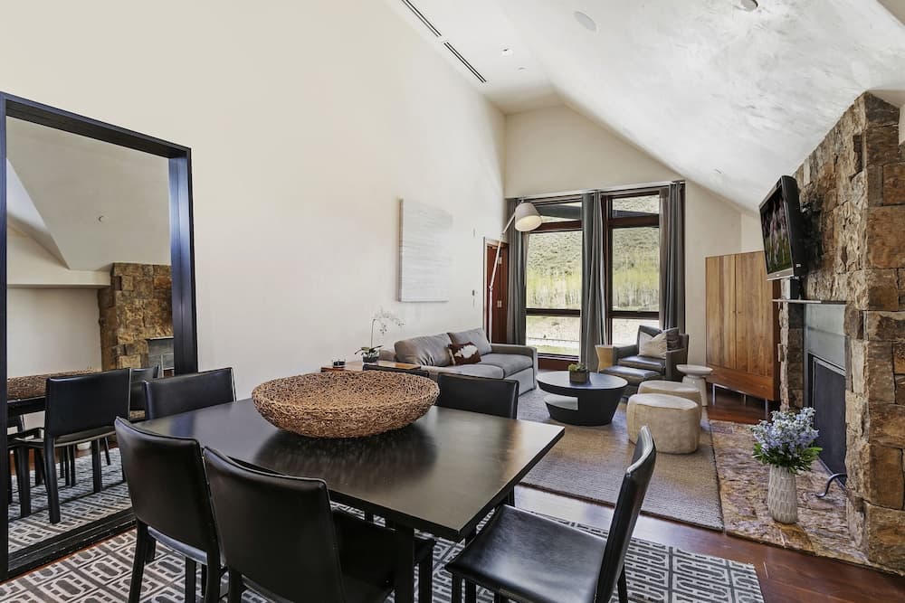 Elevation Resort Residences at Solaris, Vail, photo 4