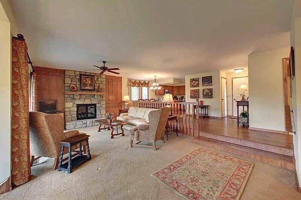 Chetola Premier Condominiums, Blowing Rock, photo 3
