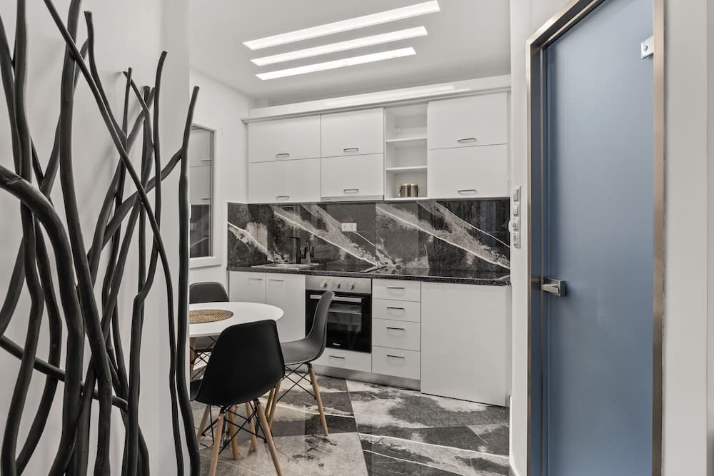 Athens Warehouse Boutique Hotel & Suites, Athens, photo 2