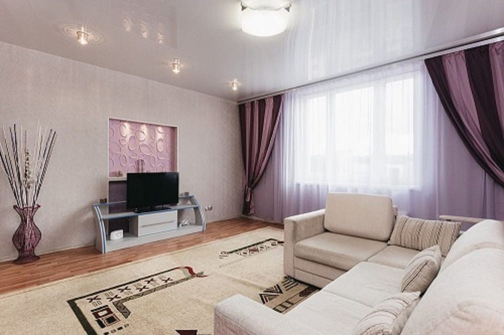 Domashny Uyut Malysheva 4B, Yekaterinburg