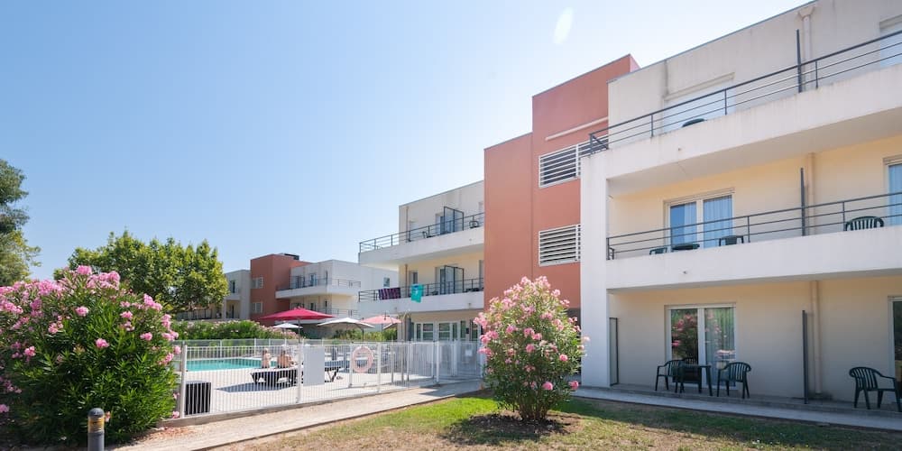 Building at Comfort Aparthotel Cannes Mandelieu