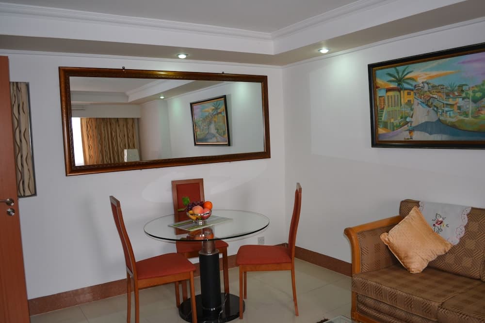 Hotel room at Paintsiwa Wangara Apartments