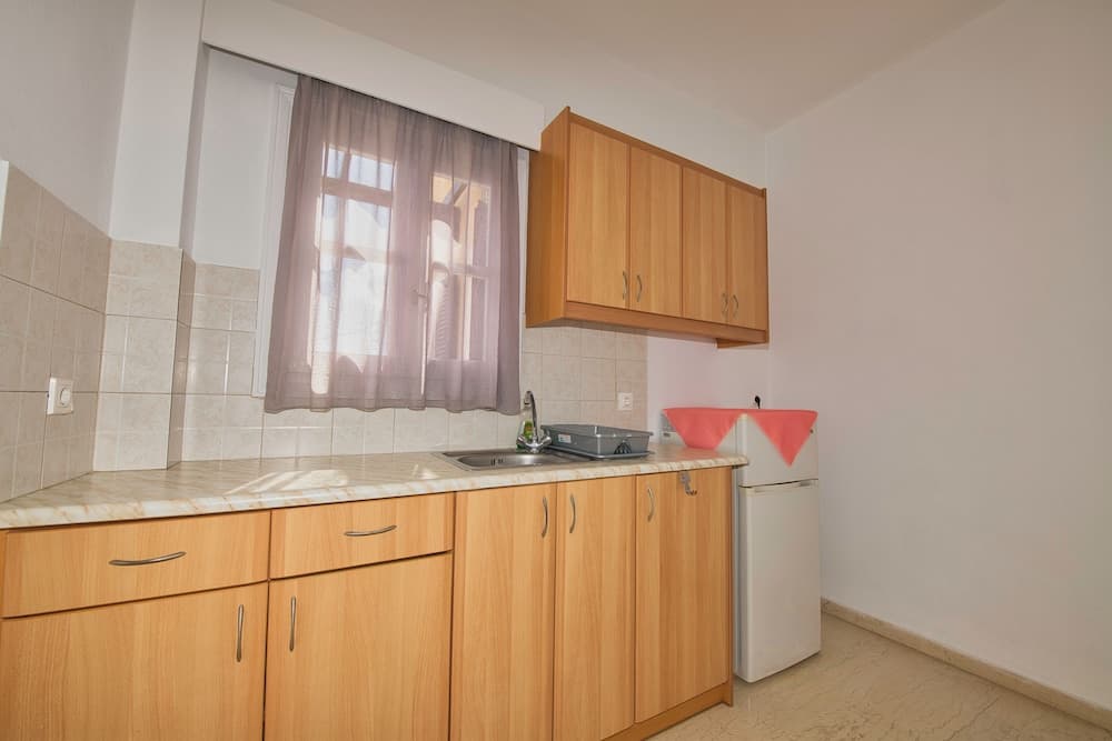 Ira Apartments, Santorini, photo 6