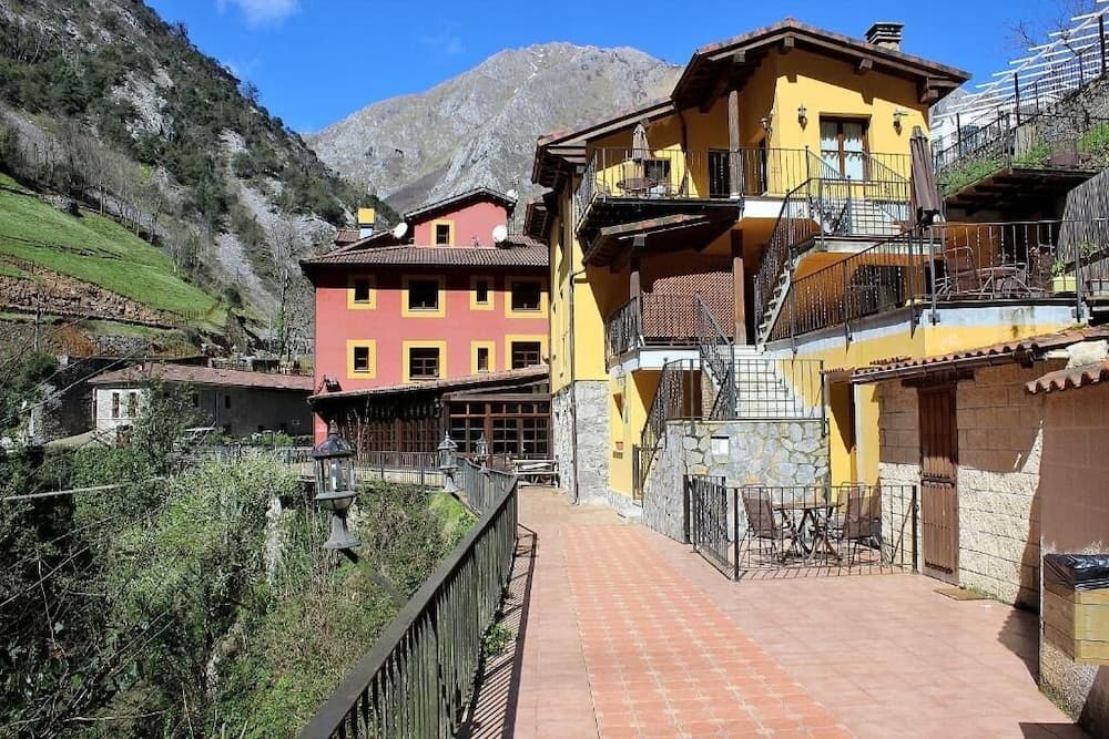 Apartamentos Aguasaliu, Ponga, photo 2