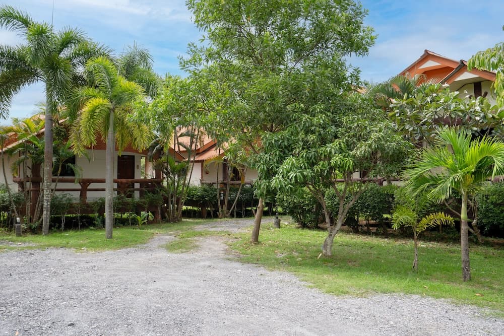 Lanta School Beach Resort, Ko Lanta, photo 6