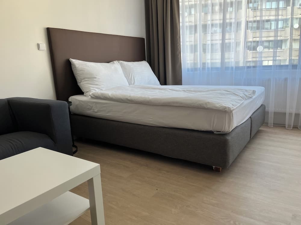 Post 120 Suites, Prague