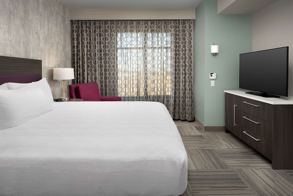 Home2 Suites by Hilton Denver Central Park, Denver, photo 3