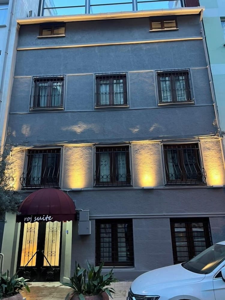 ROJ SUITE, Istanbul