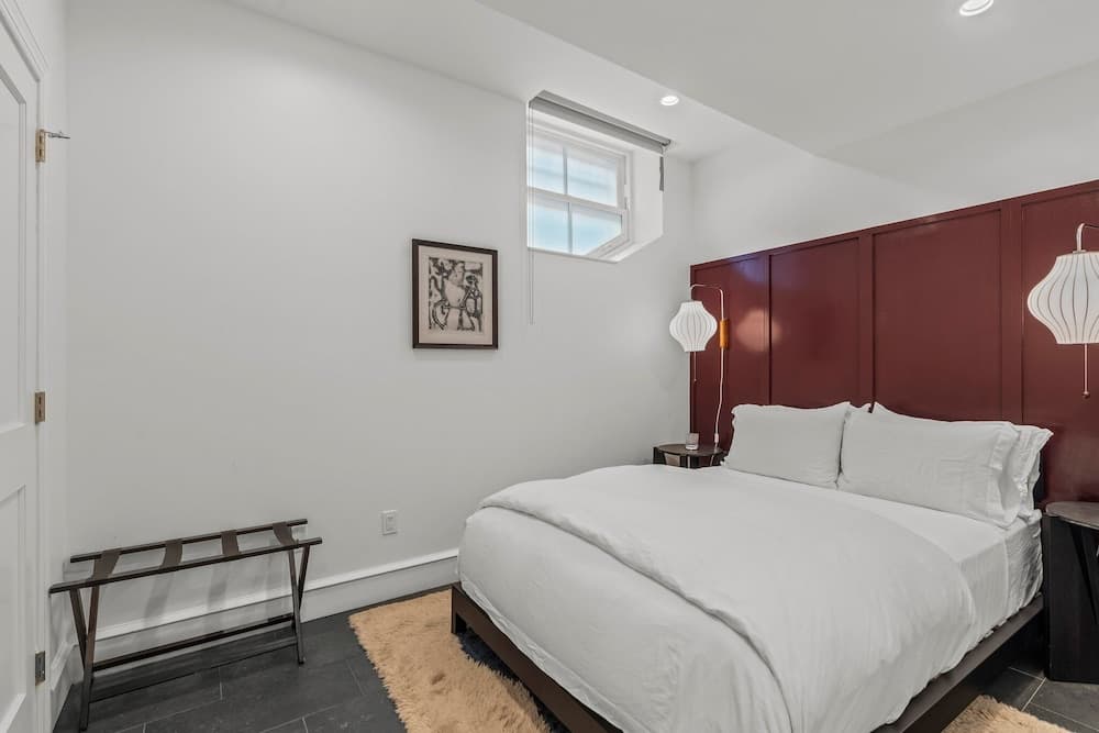 StayRafa 2000 Spruce, Philadelphia, photo 6
