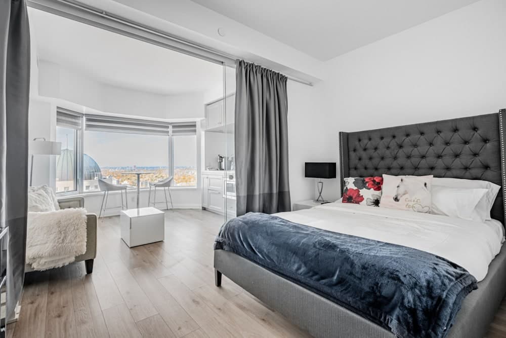 Avalon Suites Yorkville, Toronto