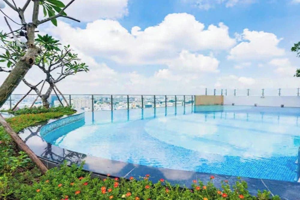Vertex Luxstay Airport Botanica Premier, Tan Son Hoa