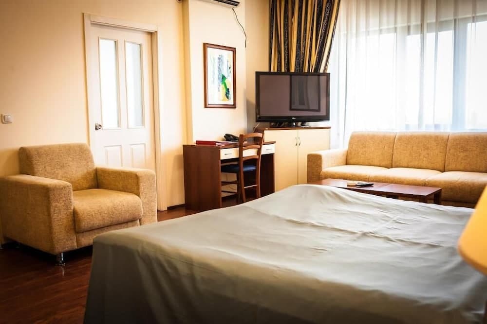 Europa Residence, Atyrau, photo 2